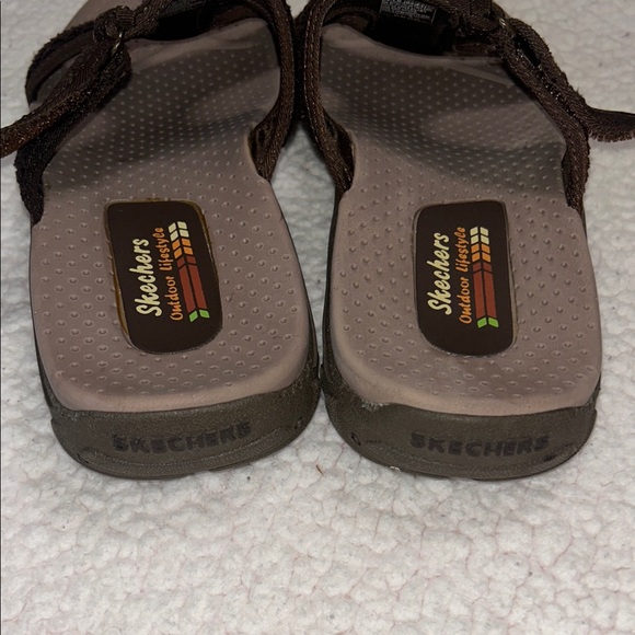 Skechers bundle 2 pairs sandals Women's Black and Brown Sandals - Picture 9 of 11
